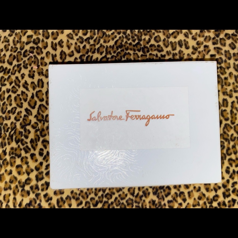 salvatore ferragamo belt